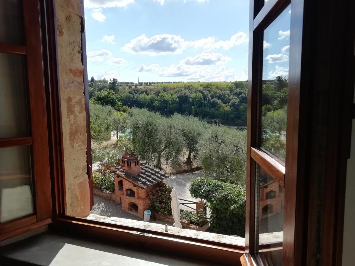 Poggio Massiccioli Apartment Poggibonsi Luaran gambar
