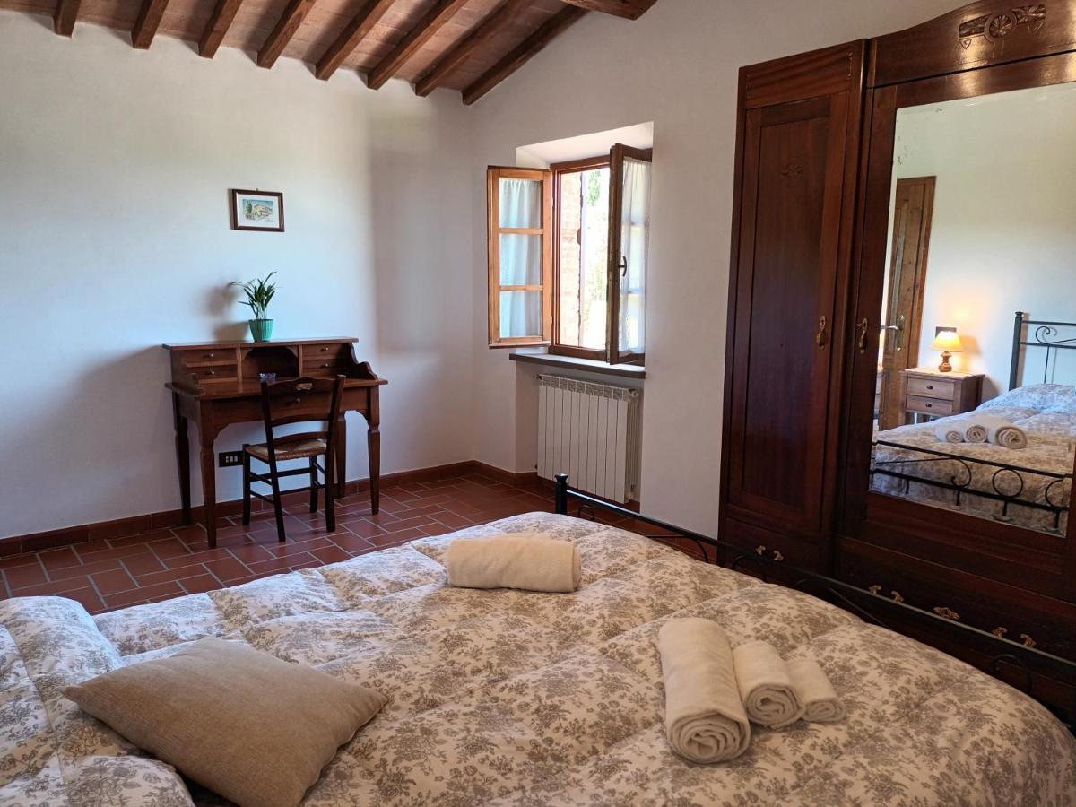 Poggio Massiccioli Apartment Poggibonsi Luaran gambar